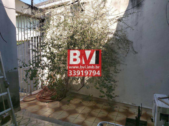 Imagem Casa com 5 Quartos à Venda, 240 m² em Braz De Pina - Rio De Janeiro Imagem Casa com 5 Quartos à Venda, 240 m² em Braz De Pina - Rio De Janeiro