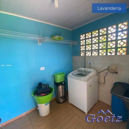 Imagem Sobrado com 4 Quartos à Venda, 330 m² em Colonia Faria - Colombo