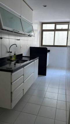 Imagem Apartamento com 2 Quartos à Venda, 84 m² em Charitas - Niterói