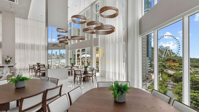 Imagem Apartamento com 4 Quartos à Venda, 151 m² em Pioneiros - Balneário Camboriú Imagem Apartamento com 4 Quartos à Venda, 151 m² em Pioneiros - Balneário Camboriú