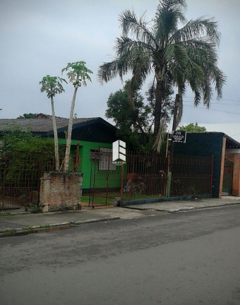 Casa com 3 Quartos à Venda,  em Divina Providência - Santa Maria