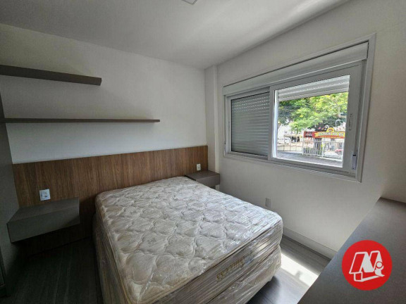 Imagem Apartamento com 2 Quartos para Alugar, 65 m² em Petrópolis - Porto Alegre