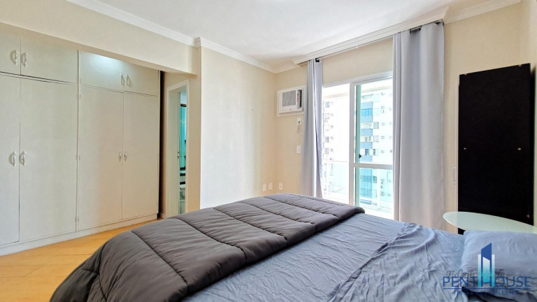 Imagem Apartamento com 3 Quartos à Venda, 182 m² em Centro - Balneário Camboriú Imagem Apartamento com 3 Quartos à Venda, 182 m² em Centro - Balneário Camboriú