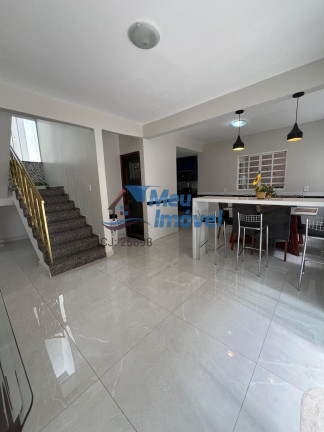 Imagem Casa com 4 Quartos à Venda, 209 m² em Samambaia Norte (samambaia) - Brasília Imagem Casa com 4 Quartos à Venda, 209 m² em Samambaia Norte (samambaia) - Brasília