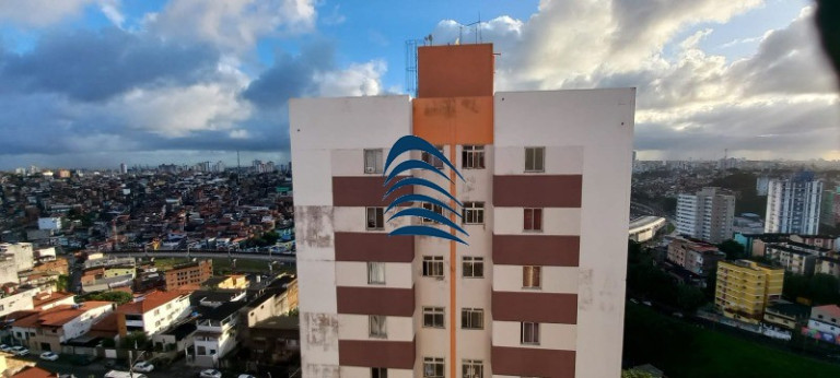 Imagem Imóvel com 3 Quartos à Venda, 74 m² em Daniel Lisboa - Salvador