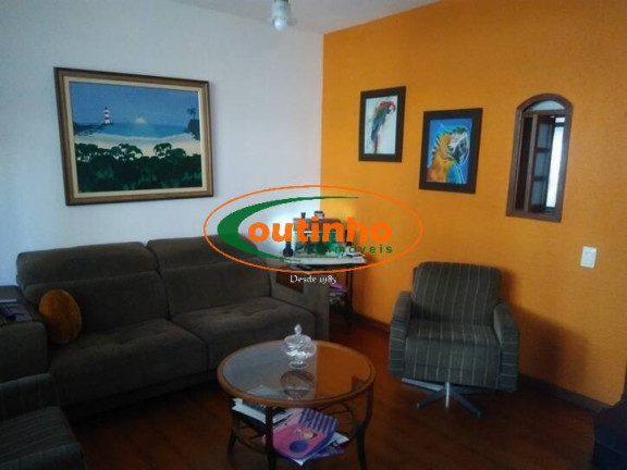 Imagem Casa com 4 Quartos à Venda, 250 m² em Vila Isabel - Rio De Janeiro Imagem Casa com 4 Quartos à Venda, 250 m² em Vila Isabel - Rio De Janeiro