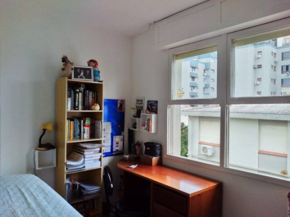 Imagem Apartamento com 2 Quartos à Venda,  em Vila Ipiranga - Porto Alegre