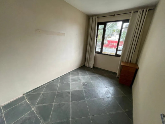 Imagem Casa com 3 Quartos à Venda, 155 m² em Anita Garibaldi - Joinville Imagem Casa com 3 Quartos à Venda, 155 m² em Anita Garibaldi - Joinville