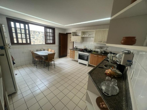 Imagem Casa com 3 Quartos à Venda, em Itaigara - Salvador Imagem Casa com 3 Quartos à Venda, em Itaigara - Salvador
