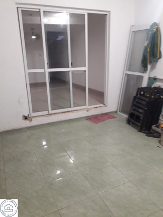 Imagem Casa com 2 Quartos à Venda, 125 m² em Parque Residencial Cocaia ( Zona Sul ) - São Paulo Imagem Casa com 2 Quartos à Venda, 125 m² em Parque Residencial Cocaia ( Zona Sul ) - São Paulo