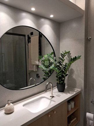 Imagem Apartamento com 1 Quarto à Venda, 42 m² em Copacabana - Rio De Janeiro