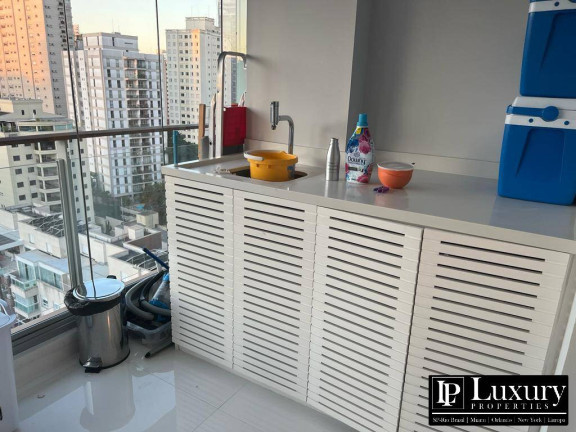 Imagem Apartamento com 3 Quartos à Venda, 180 m² em Vila Nova Conceição - São Paulo
