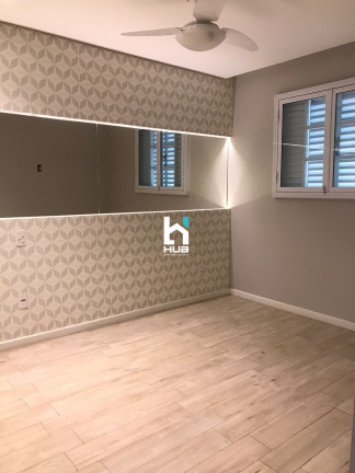 Imagem Casa com 2 Quartos à Venda, 75 m² Imagem Casa com 2 Quartos à Venda, 75 m²
