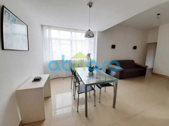 Imagem Apartamento com 2 Quartos à Venda, 70 m² em Copacabana - Rio De Janeiro