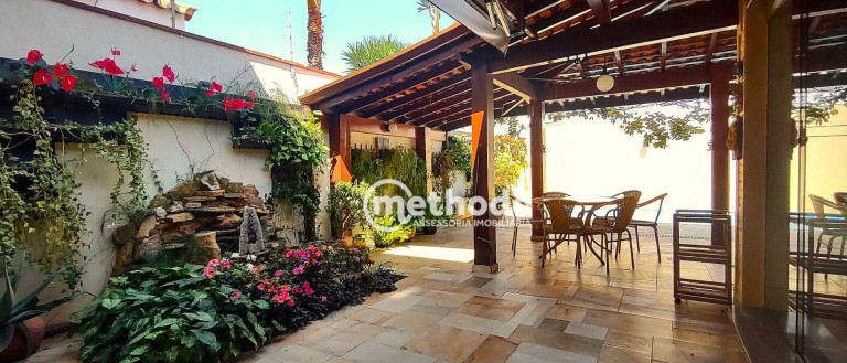 Imagem Casa com 5 Quartos à Venda, 365 m² em Nova Campinas - Campinas Imagem Casa com 5 Quartos à Venda, 365 m² em Nova Campinas - Campinas