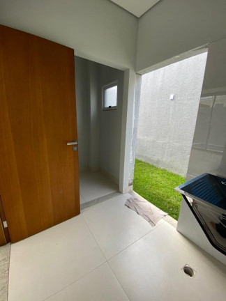 Imagem Casa com 3 Quartos à Venda, 161 m² em Condomínio Belvedere Ii - Cuiabá Imagem Casa com 3 Quartos à Venda, 161 m² em Condomínio Belvedere Ii - Cuiabá