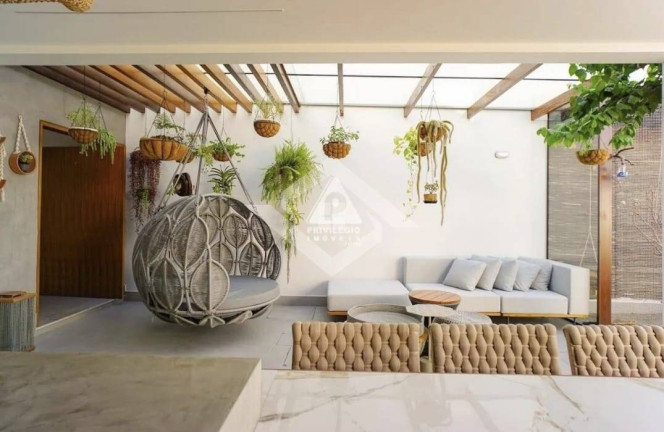 Imagem Casa com 6 Quartos à Venda, 320 m² em Barra Da Tijuca - Rio De Janeiro Imagem Casa com 6 Quartos à Venda, 320 m² em Barra Da Tijuca - Rio De Janeiro