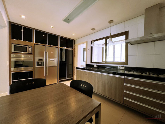 Imagem Apartamento com 3 Quartos à Venda, 188 m² em Centro - Florianópolis Imagem Apartamento com 3 Quartos à Venda, 188 m² em Centro - Florianópolis