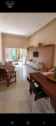Imagem Casa com 4 Quartos à Venda, em Ananindeua Imagem Casa com 4 Quartos à Venda, em Ananindeua