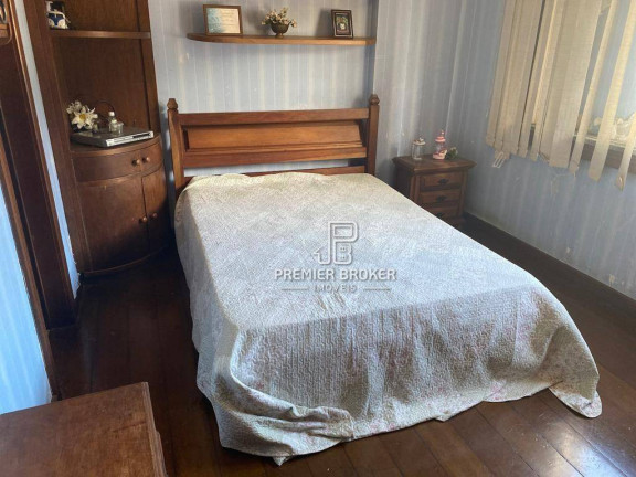 Imagem Apartamento com 4 Quartos à Venda, 200 m² em Várzea - Teresópolis