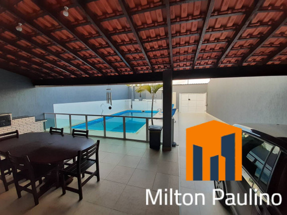 Imagem Casa com 5 Quartos à Venda, 340 m² em Itanhaém Imagem Casa com 5 Quartos à Venda, 340 m² em Itanhaém