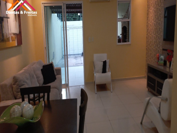 Imagem Imóvel com 4 Quartos à Venda,  em Coaçu - Fortaleza