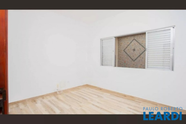 Imagem Casa com 3 Quartos à Venda, 343 m² em Campestre - Santo André Imagem Casa com 3 Quartos à Venda, 343 m² em Campestre - Santo André