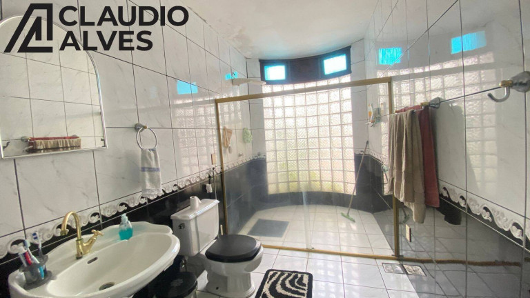 Imagem Casa com 4 Quartos à Venda, 392 m² em Jardim Cruzeiro - Feira De Santana Imagem Casa com 4 Quartos à Venda, 392 m² em Jardim Cruzeiro - Feira De Santana