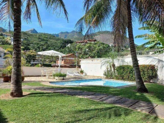 Imagem Casa com 4 Quartos à Venda, 350 m² em Freguesia (jacarepaguá) - Rio De Janeiro
