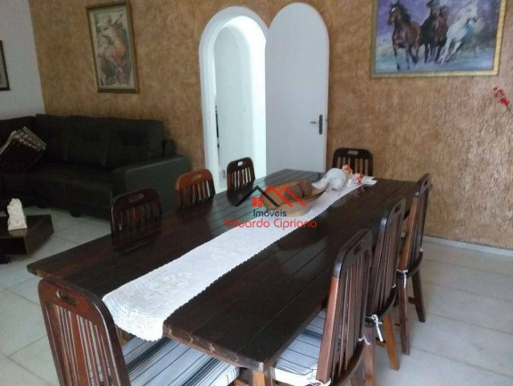 Imagem Casa com 3 Quartos à Venda, 176 m² em Indaiá - Caraguatatuba Imagem Casa com 3 Quartos à Venda, 176 m² em Indaiá - Caraguatatuba