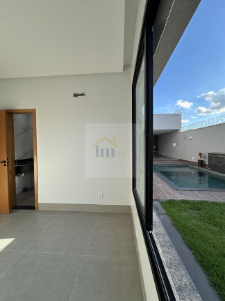 Imagem Casa com 3 Quartos à Venda, 190 m² em Setor Faiçalville - Goiânia
