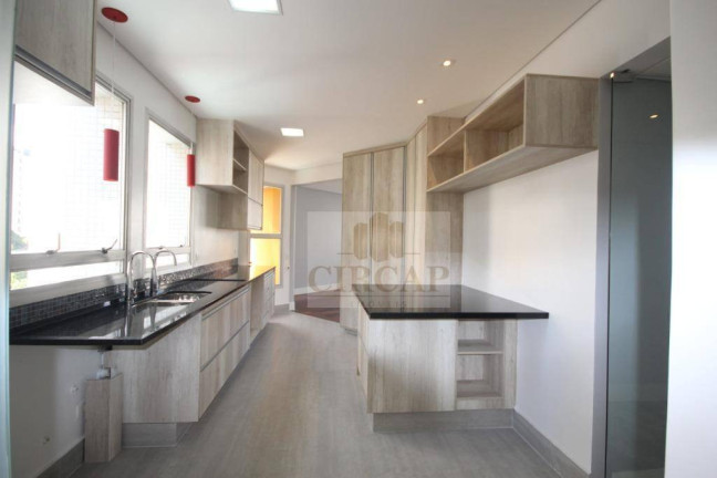Imagem Apartamento com 3 Quartos à Venda ou Locação, 244 m² em Moema - São Paulo