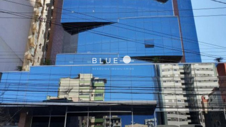 Sala Comercial à Venda, 112 m² em Centro - Caxias Do Sul