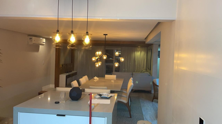 Imagem Apartamento com 3 Quartos à Venda, 186 m² em Canto Do Forte - Praia Grande Imagem Apartamento com 3 Quartos à Venda, 186 m² em Canto Do Forte - Praia Grande