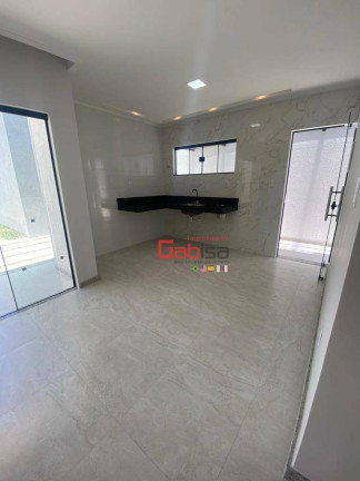 Imagem Casa com 2 Quartos à Venda, 65 m² em Guriri - Cabo Frio