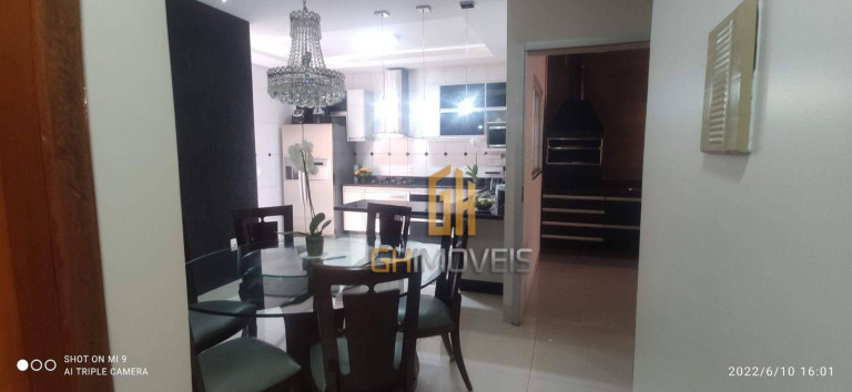 Imagem Casa com 3 Quartos à Venda, 141 m² em Residencial Barravento - Goiânia