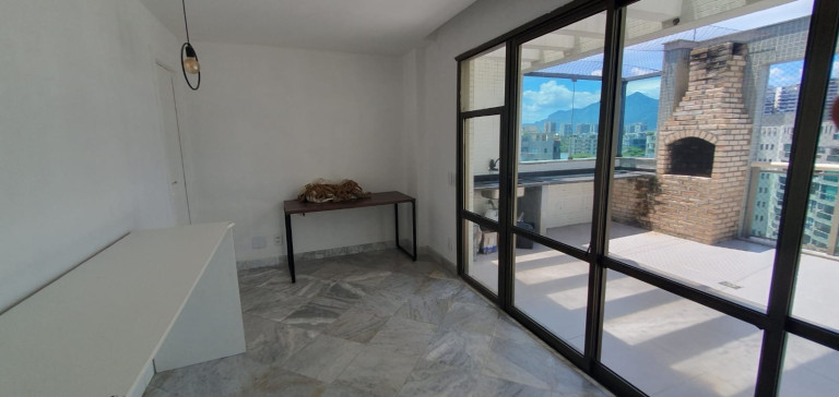 Imagem Imóvel com 3 Quartos à Venda, 162 m² em Barra Da Tijuca - Rio De Janeiro Imagem Imóvel com 3 Quartos à Venda, 162 m² em Barra Da Tijuca - Rio De Janeiro