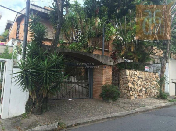 Casa com 5 Quartos à Venda, 451 m² em Vila Madalena - São Paulo