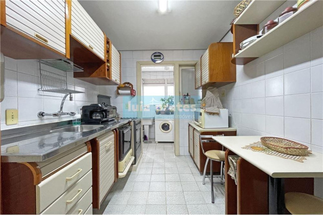 Imagem Apartamento com 2 Quartos à Venda, 79 m² em Centro Histórico - Porto Alegre
