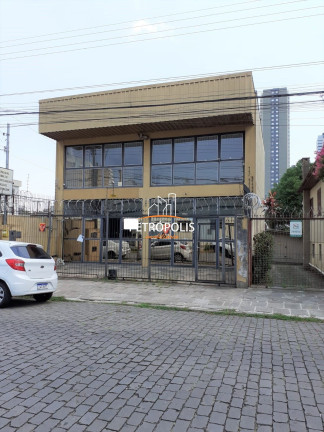 Imóvel Comercial à Venda, 200 m² em Centro - Caxias Do Sul