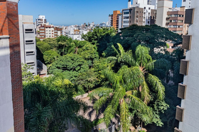 Imagem Imóvel com 2 Quartos à Venda, 83 m² em Petrópolis - Porto Alegre Imagem Imóvel com 2 Quartos à Venda, 83 m² em Petrópolis - Porto Alegre