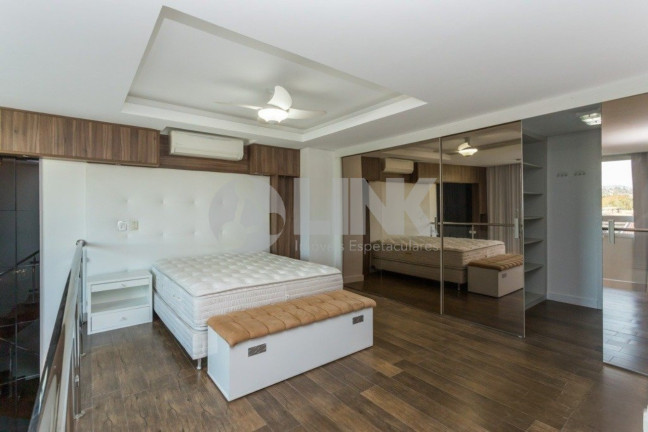 Imagem Imóvel com 1 Quarto à Venda, 97 m² em Passo Da Areia - Porto Alegre Imagem Imóvel com 1 Quarto à Venda, 97 m² em Passo Da Areia - Porto Alegre