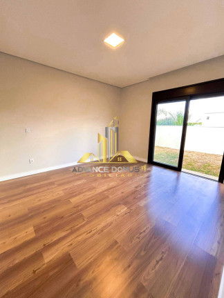 Imagem Casa de Condomínio com 3 Quartos à Venda, 194 m² em Cajuru Do Sul - Sorocaba