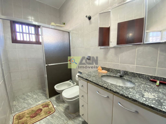 Imagem Sobrado com 5 Quartos à Venda, 250 m² em Maranduba - Ubatuba