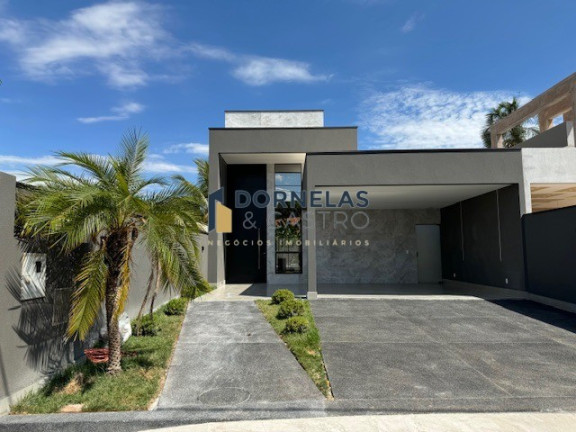 Casa com 3 Quartos à Venda, 400 m² em Guará I - Brasília