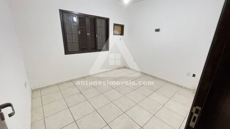 Imagem Casa com 4 Quartos à Venda, 225 m² em Portinho - Cabo Frio Imagem Casa com 4 Quartos à Venda, 225 m² em Portinho - Cabo Frio