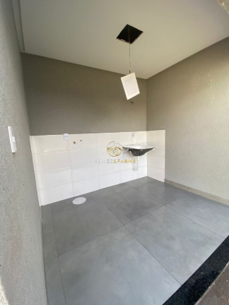 Imagem Casa com 3 Quartos à Venda, 153 m² em Setor Barra Da Tijuca - Goiânia