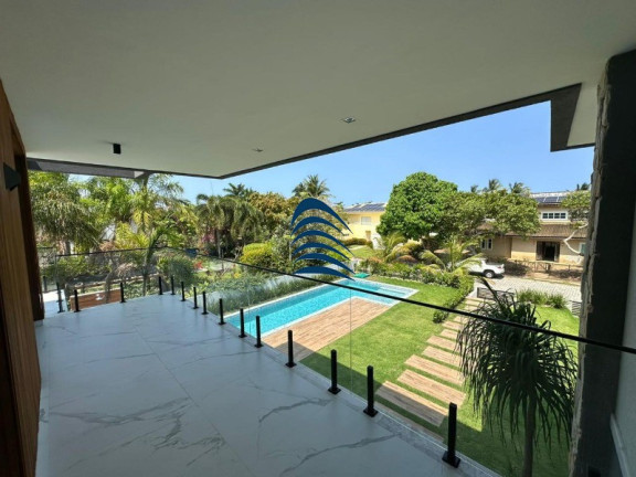 Imagem Casa com 5 Quartos à Venda, 650 m² em Busca Vida - Camaçari