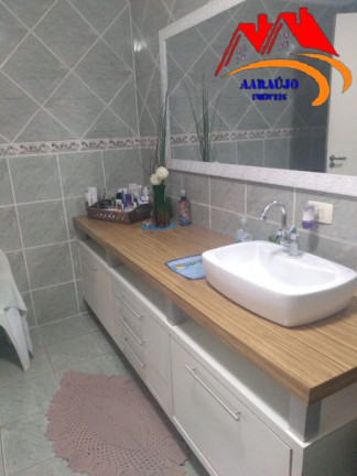 Imagem Casa com 3 Quartos à Venda, 160 m² em Metalúrgicos - Osasco