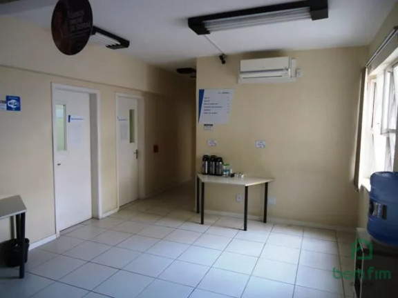 Imagem Apartamento com 3 Quartos à Venda, 1.400 m² em Centro Histórico - Porto Alegre Imagem Apartamento com 3 Quartos à Venda, 1.400 m² em Centro Histórico - Porto Alegre
